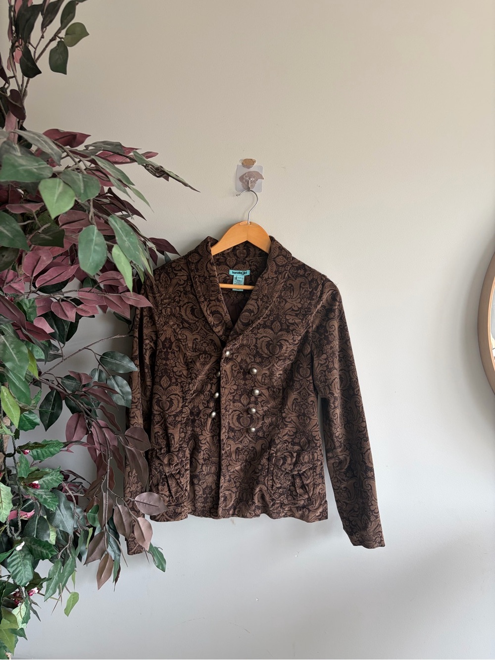 Kenziegirl Women's Brown Paisley Double-Breasted Velvet Blazer